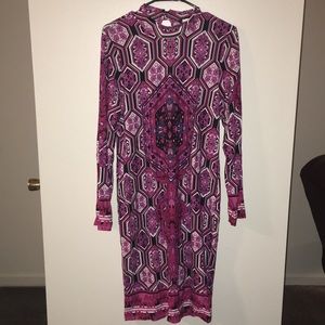 VENUS Dresses - Gorgeous stained glass long sleeve dress VENUS Dresses - Gorgeous stained glass long sleeve dress